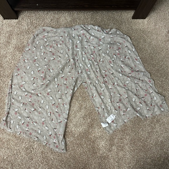 Christopher & Banks Women’s Christmas‎ Penguin Print Scarf NWT ~72” - Picture 1 of 4